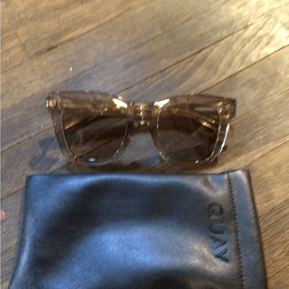 NEW! Quay Australia Transparent After Hours yellow Butter Eye Sunglasses